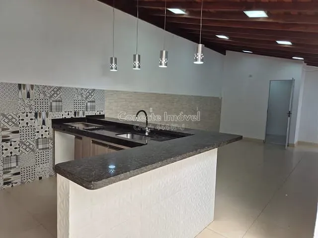 Casa 3 quartos e 3 banheiros, à venda, no bairro Condomínio Quinta das Laranjeiras em Jaguariúna