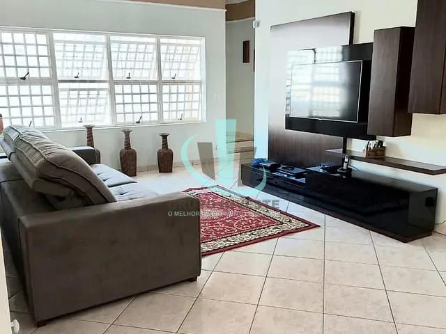 Casa com 880m² 3 quartos e 6 banheiros, à venda, no bairro VILA HARMONIA em ARARAQUARA