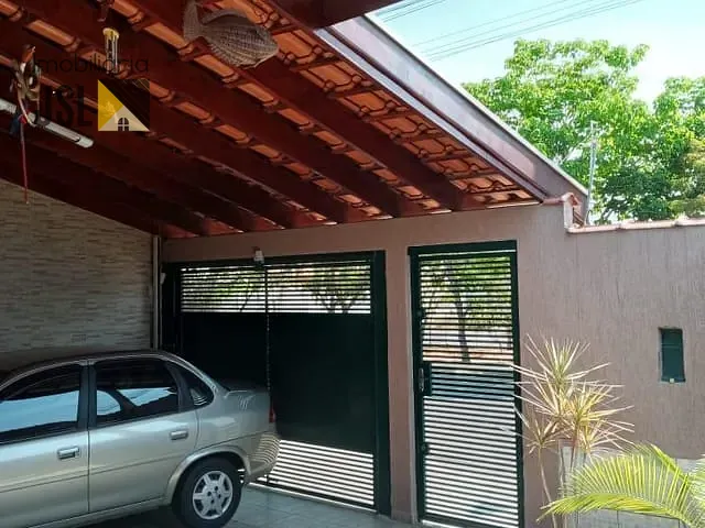 Casa com 175m² 3 quartos e 2 banheiros, à venda, no bairro Parque Residencial Santo André em Caçapava