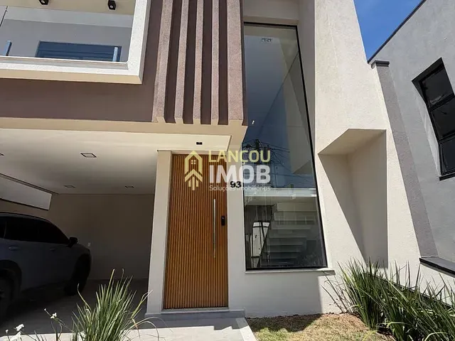 Casa com 250m² 4 quartos e 5 banheiros, à venda, no bairro Loteamento Reserva Ermida em Jundiaí