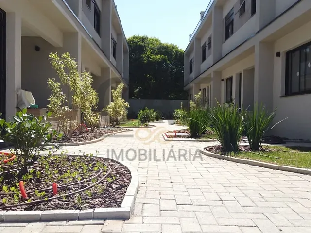 Casa com 134m² 2 quartos e 3 banheiros, à venda, no bairro Centro em Holambra