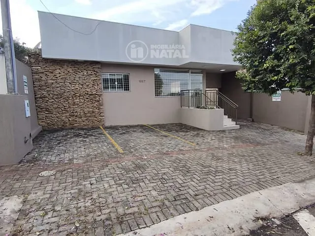 Casa com 225m², para alugar, no bairro Centro em Londrina