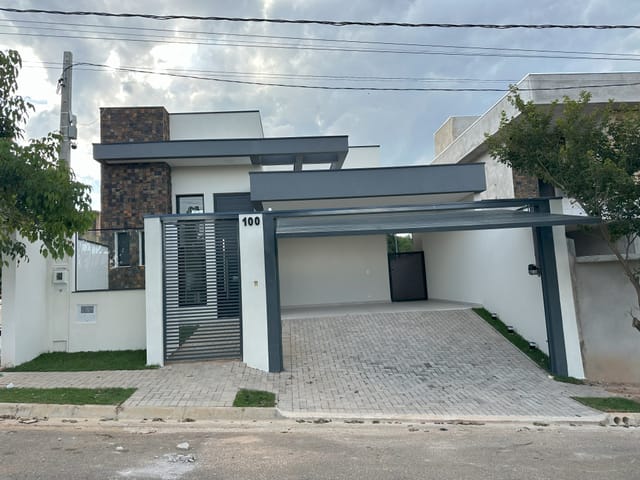 Casa com 250m² 3 quartos e 3 banheiros, à venda, no bairro Residencial Jatobá em Vinhedo