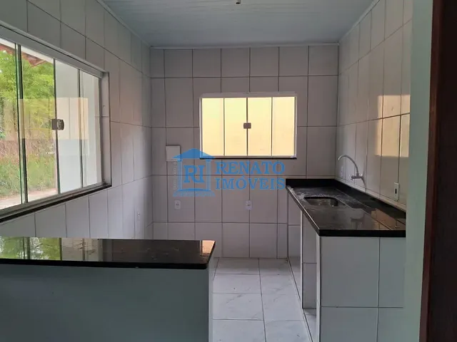 Casa 1 quarto e 1 banheiro, à venda, no bairro Ponta Negra em Maricá