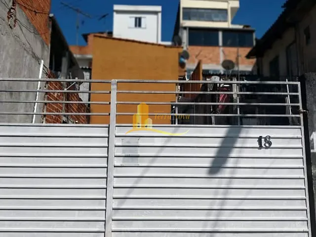 Casa 2 quartos e 1 banheiro, à venda, no bairro Vila Carmosina em São Paulo