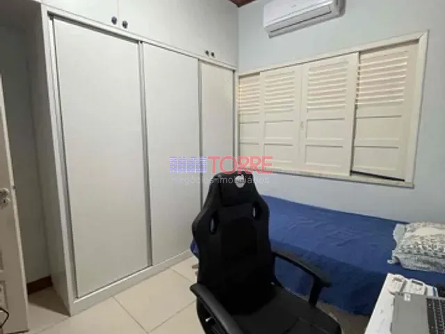 Casa com 890m² 5 quartos e 5 banheiros, à venda, no bairro Águas de Olivença  em Ilhéus