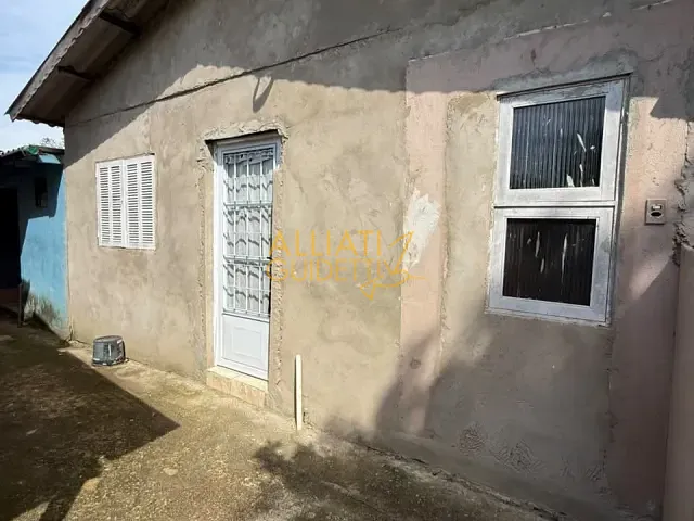 Casa 3 quartos e 2 banheiros, para alugar, no bairro Fazenda Leão em Sapiranga