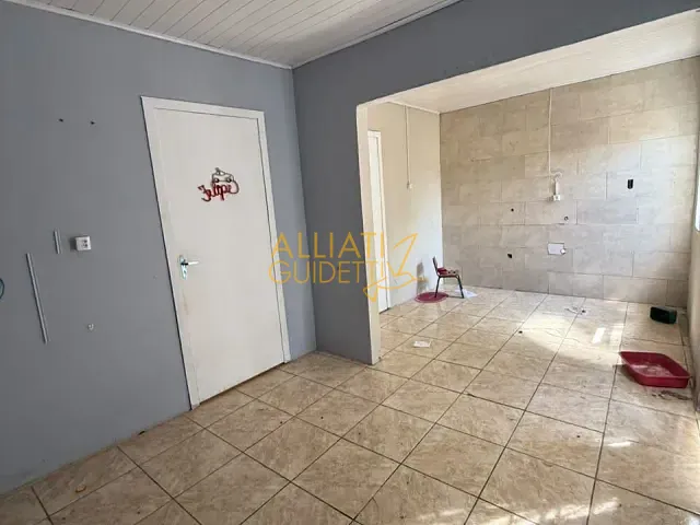 Casa 3 quartos e 2 banheiros, para alugar, no bairro Fazenda Leão em Sapiranga