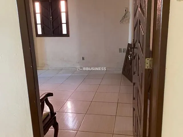 Casa 3 quartos e 2 banheiros, à venda, no bairro Poço Gordo em Campos dos Goytacazes