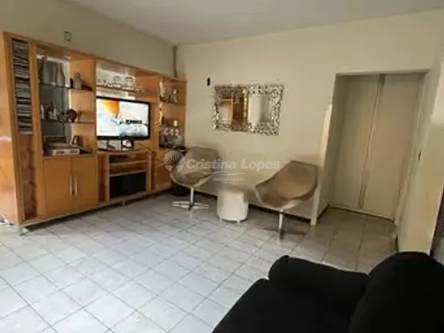 Casa com 420m² 4 quartos e 5 banheiros, à venda, no bairro Macaúba em Teresina