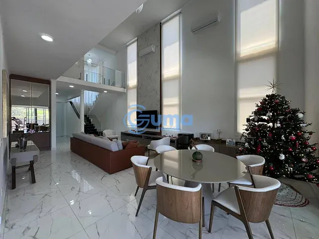 Casa com 465m² 4 quartos e 5 banheiros, à venda, no bairro Campo Novo em Bragança Paulista