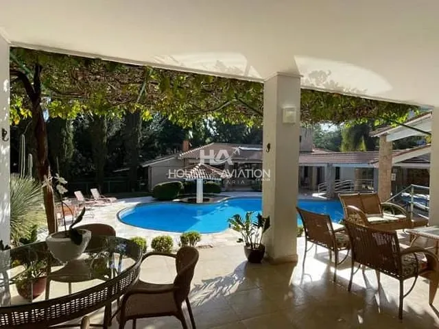 Casa com 3837m² 5 quartos e 8 banheiros, à venda, no bairro Residencial Aldeia do Vale em Goiânia