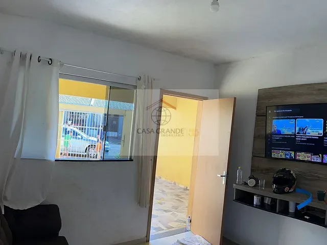 Casa 2 quartos e 1 banheiro, à venda, no bairro Octávio Locatelli em Rolândia