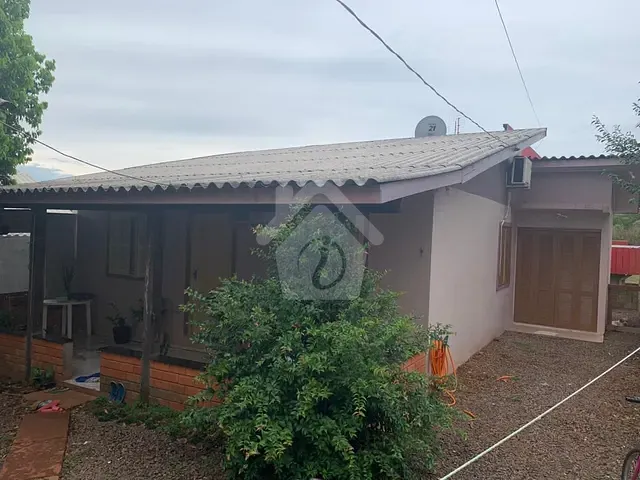 Casa com 74m² 2 quartos e 1 banheiro, à venda, no bairro Canabarro em Teutônia