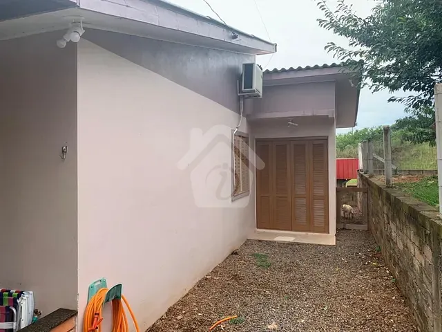 Casa com 74m² 2 quartos e 1 banheiro, à venda, no bairro Canabarro em Teutônia