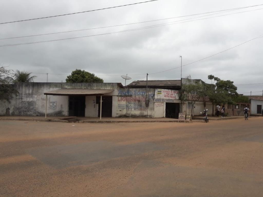 Casa à venda com 1 quarto, 400m² - Foto 5