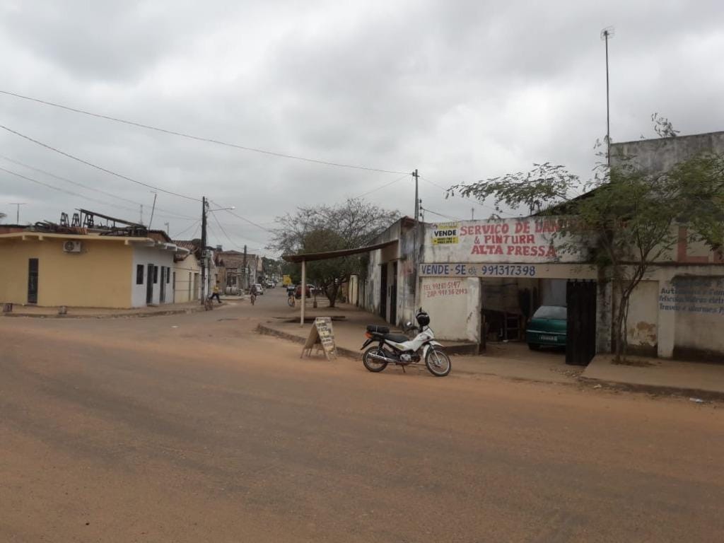 Casa à venda com 1 quarto, 400m² - Foto 6