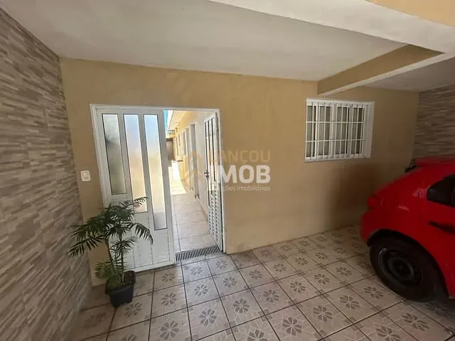 Casa 2 quartos e 1 banheiro, à venda, no bairro Vila Iguaçu em Várzea Paulista