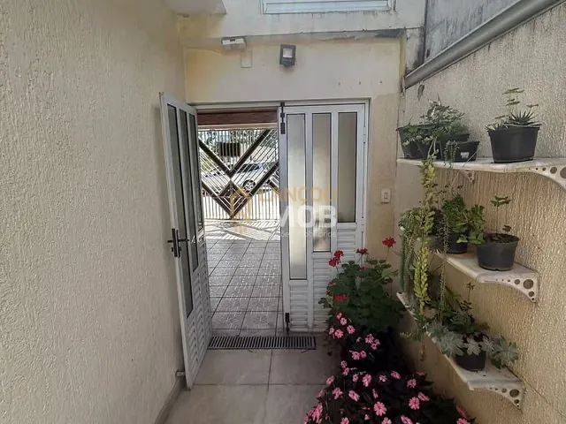 Casa 2 quartos e 1 banheiro, à venda, no bairro Vila Iguaçu em Várzea Paulista