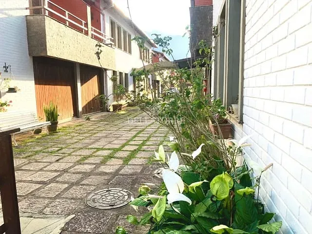 Casa com 124m² 3 quartos e 3 banheiros, à venda, no bairro Alto em Teresópolis