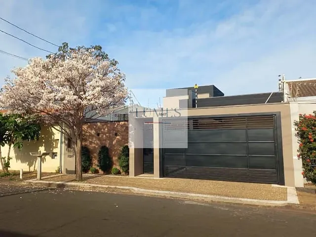 Casa com 250m² 3 quartos e 3 banheiros, à venda, no bairro Jardim Cândido Bertini em Santa Bárbara D'Oeste
