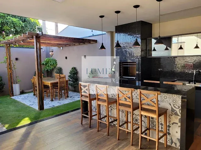 Casa com 250m² 3 quartos e 3 banheiros, à venda, no bairro Jardim Cândido Bertini em Santa Bárbara D'Oeste