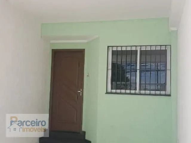 Sobrado com 90m² 3 quartos e 1 banheiro, à venda ou para alugar, no bairro Jardim Triana em São Paulo