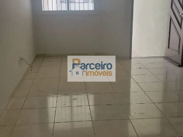Casa com 90m² 3 quartos e 1 banheiro, à venda, no bairro Jardim Triana em São Paulo