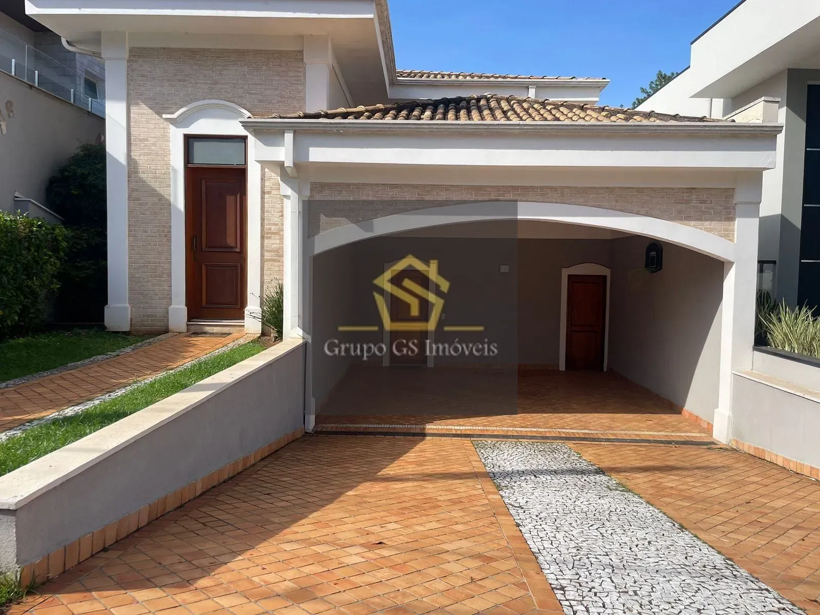 Casa, 3 quartos, 422 m² - Foto 1
