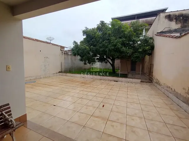 Casa 4 quartos e 3 banheiros, à venda, no bairro Voldac em Volta Redonda