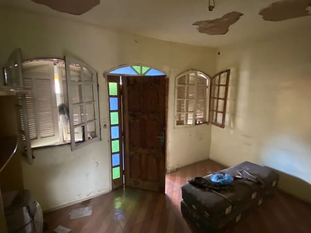 Casa 5 quartos e 3 banheiros, à venda, no bairro Tupi B em Belo Horizonte