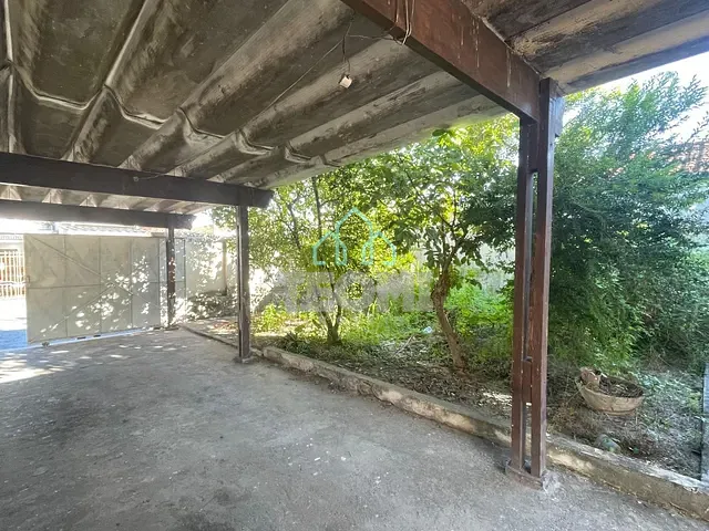 Casa com 245m² 2 quartos e 3 banheiros, à venda, no bairro Vila Marly em Taubaté