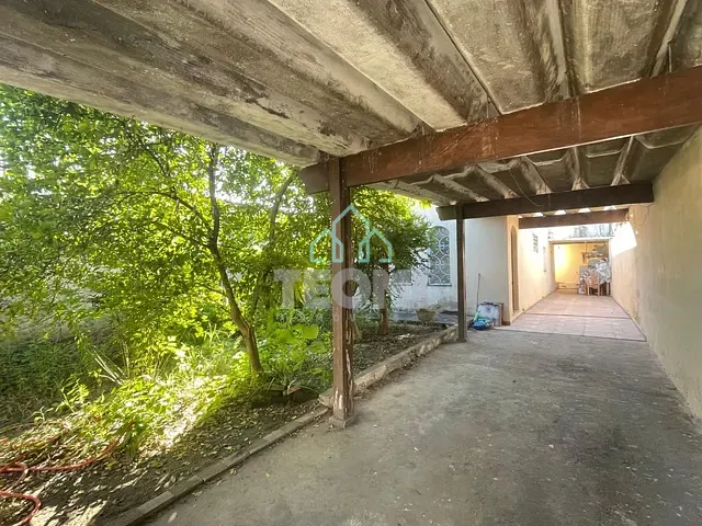 Casa com 245m² 2 quartos e 3 banheiros, à venda, no bairro Vila Marly em Taubaté