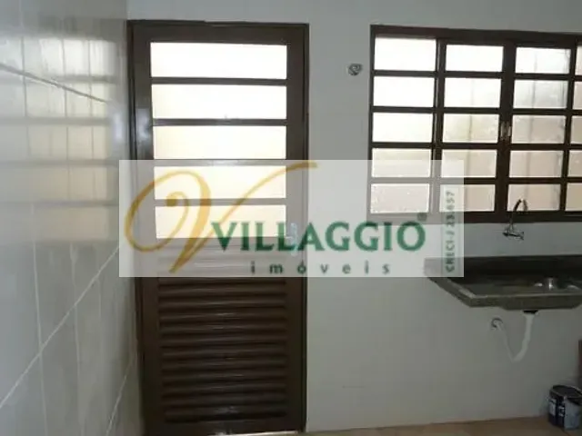 Casa com 200m² 2 quartos e 2 banheiros, à venda, no bairro Residencial Santa Ana em São José do Rio Preto