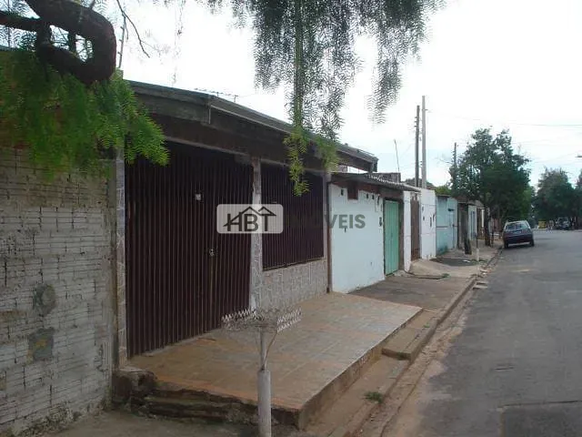 Casa 2 quartos e 2 banheiros, à venda ou para alugar, no bairro Núcleo Habitacional Fortunato Rocha Lima em Bauru