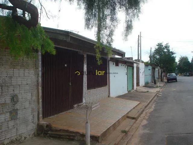 Casa 2 quartos e 2 banheiros, à venda ou para alugar, no bairro Núcleo Habitacional Fortunato Rocha Lima em Bauru