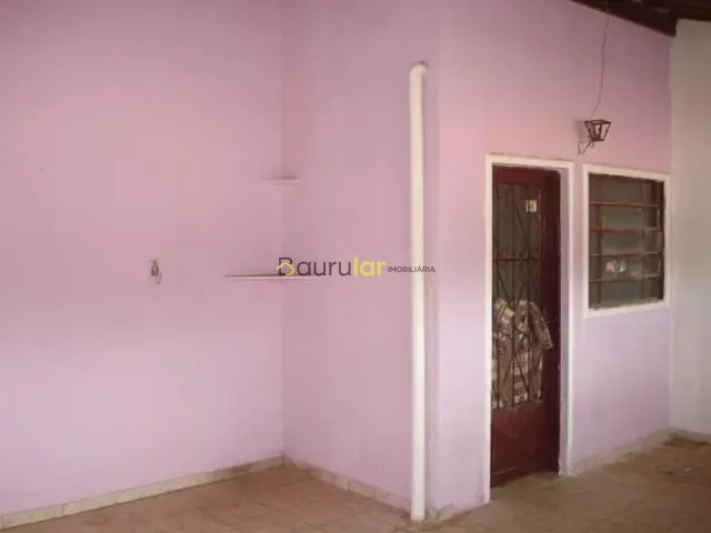 Casa 2 quartos e 2 banheiros, à venda ou para alugar, no bairro Núcleo Habitacional Fortunato Rocha Lima em Bauru
