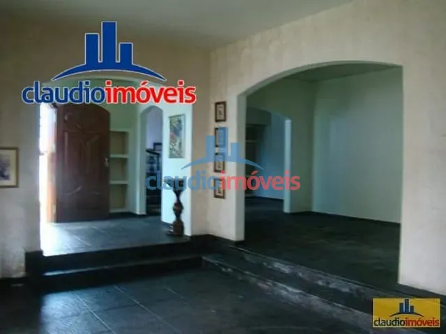 Casa 5 quartos e 3 banheiros, à venda, no bairro Vila Nova em Barra Mansa