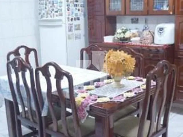 Casa com 168m² 2 quartos e 2 banheiros, à venda, no bairro Jardim Martins em Jundiaí