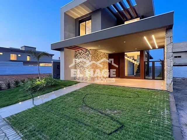 Casa com 300m² 3 quartos e 5 banheiros, à venda, no bairro Jardim Itália em Cuiabá