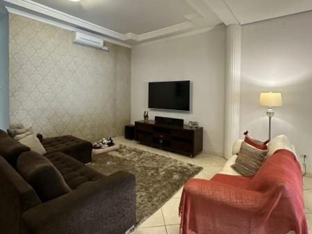 Casa com 189m² 3 quartos e 3 banheiros, à venda, no bairro Vila Nossa Senhora de Fátima em Americana