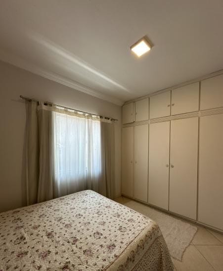 Casa, 3 quartos, 246 m² - Foto 11