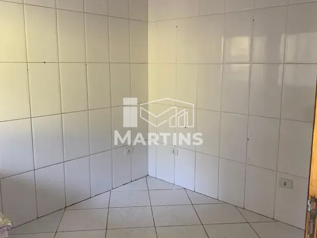 Casa 1 quarto e 1 banheiro, para alugar, no bairro Parque Marabá em Taboão da Serra
