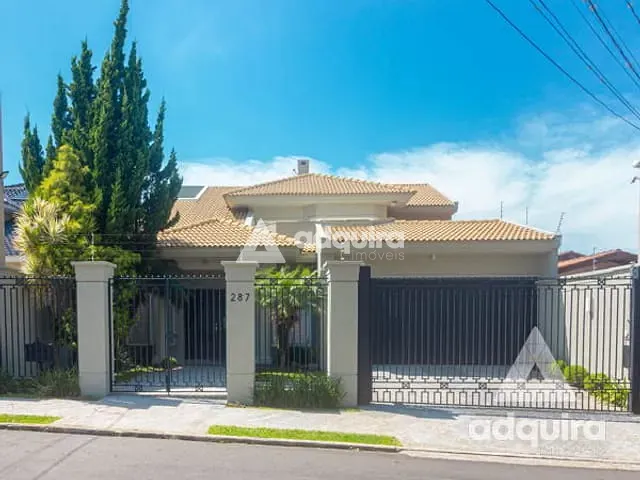 Casa 3 quartos e 5 banheiros, à venda, no bairro Estrela em Ponta Grossa