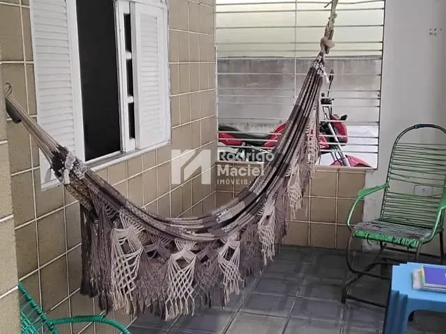 Casa 3 quartos e 2 banheiros, à venda, no bairro Timbí em Camaragibe