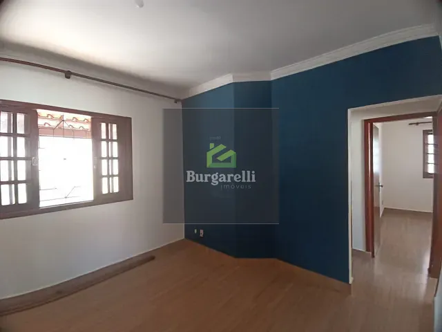 Casa 3 quartos e 1 banheiro, para alugar, no bairro Jardim Eldorado em Lavras