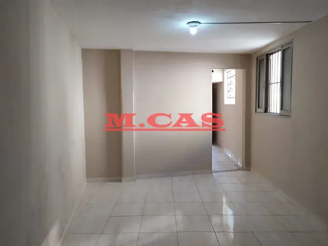 Casa 1 quarto e 1 banheiro, para alugar, no bairro Vila Invernada em São Paulo