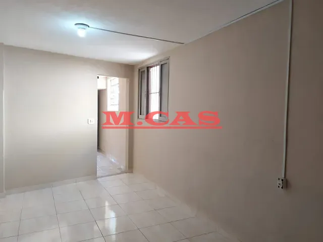 Casa 1 quarto e 1 banheiro, para alugar, no bairro Vila Invernada em São Paulo