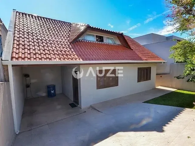 Casa com 280m² 3 quartos e 2 banheiros, à venda, no bairro Butiatuvinha em Curitiba