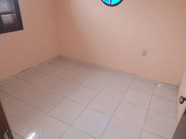 Casa 2 quartos e 1 banheiro, à venda, no bairro Nova Esperança em Rio das Ostras